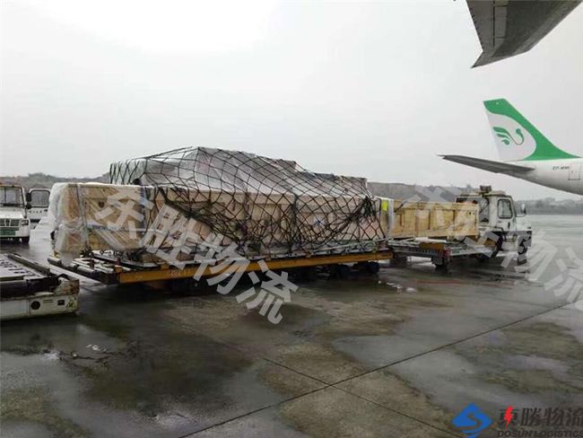 超長貨物運輸到香港，超高貨物運輸，超寬貨物運輸到香港；中港物流專線，大件物流到香港運輸；深圳到香港物流,香港物流專線,深圳香港進出口,中港物流,香港深圳貨運運輸,深圳市東勝物流有限公司