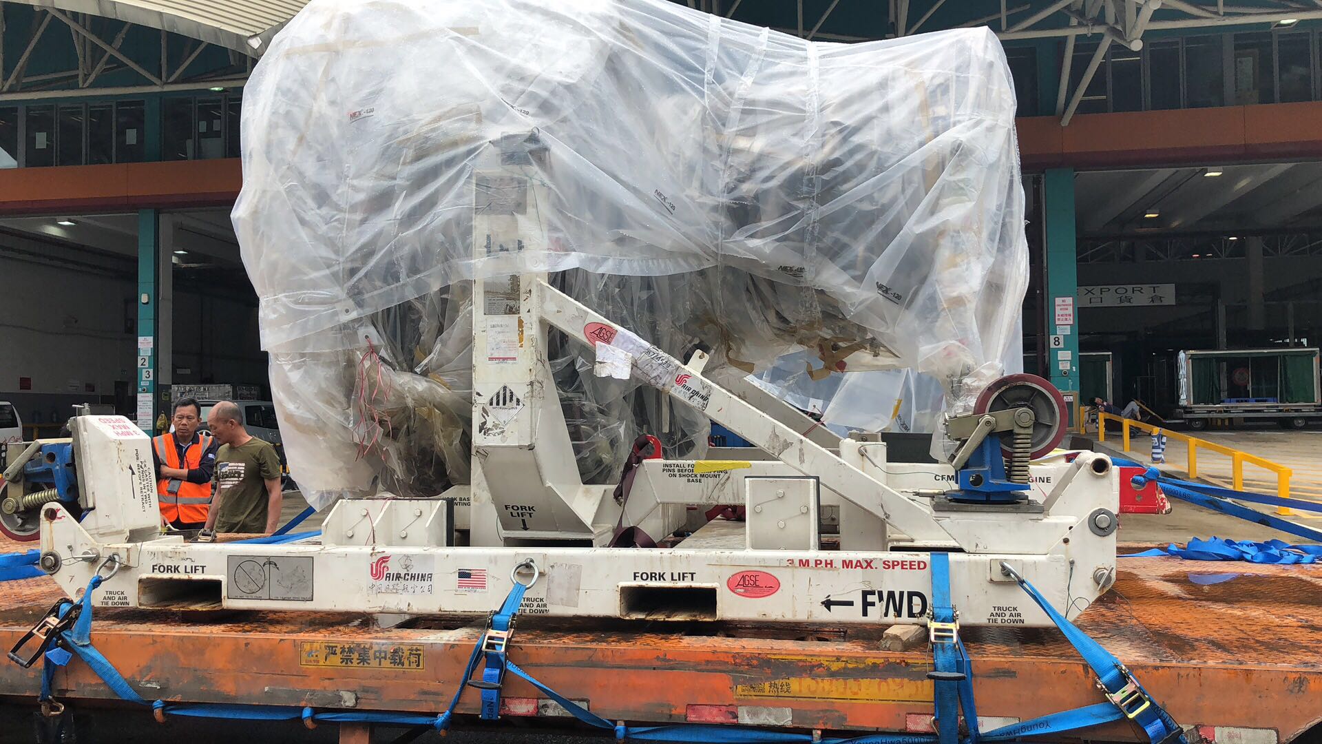 深圳出口澳門,澳門物流專線-深圳到澳門物流,澳門深圳貨運運輸,深圳澳門進出口,深港物流專線,中港物流,東勝物流集團-深圳市東勝物流有限公司