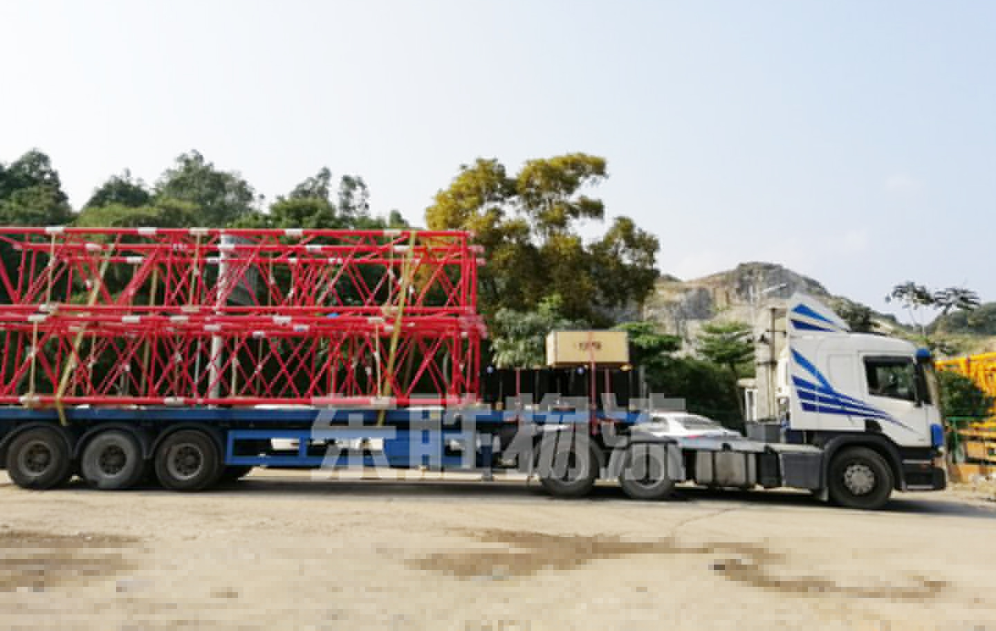 臺州到香港物流專線，臺州到香港貨運公司，3天到達！深圳東勝物流中港平板車運輸圖